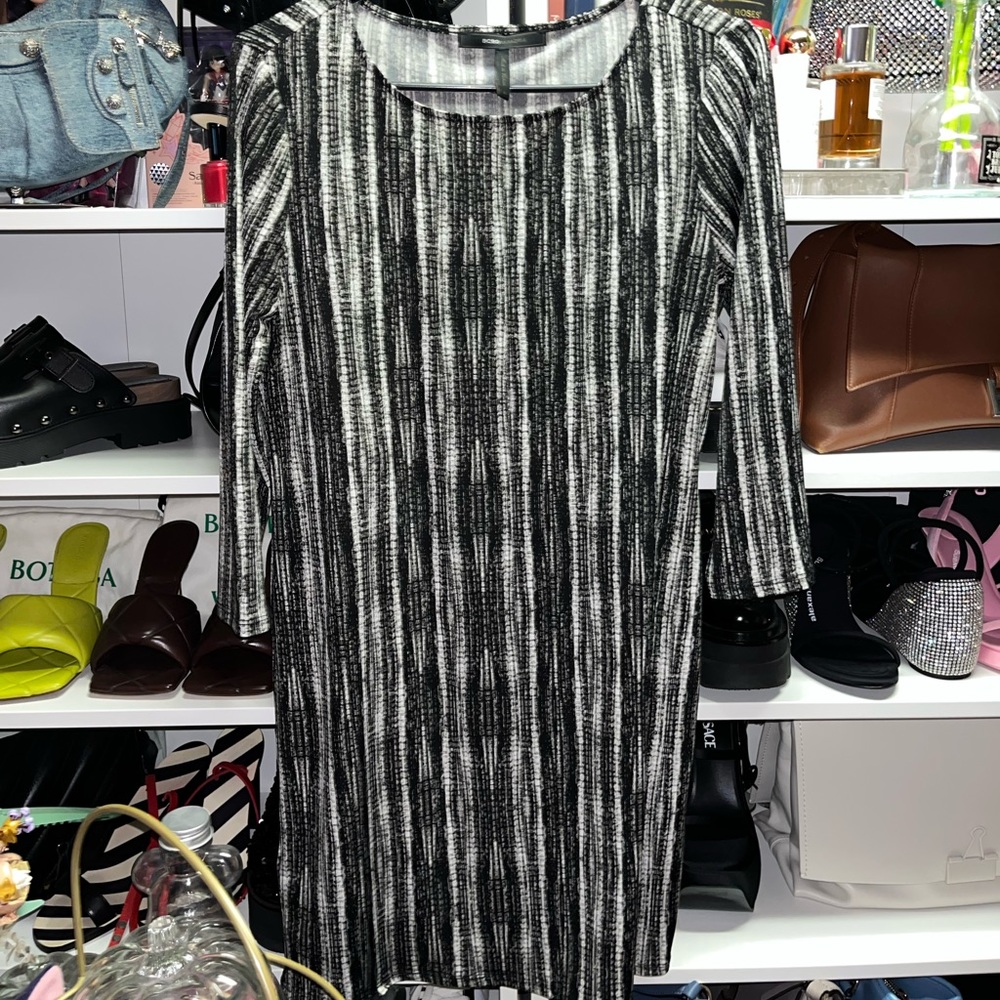 BCBGMAXAZRIA stretchy mini dress